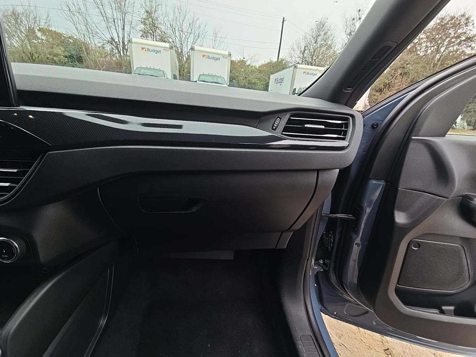 2025 Ford Escape ST-Line FWD