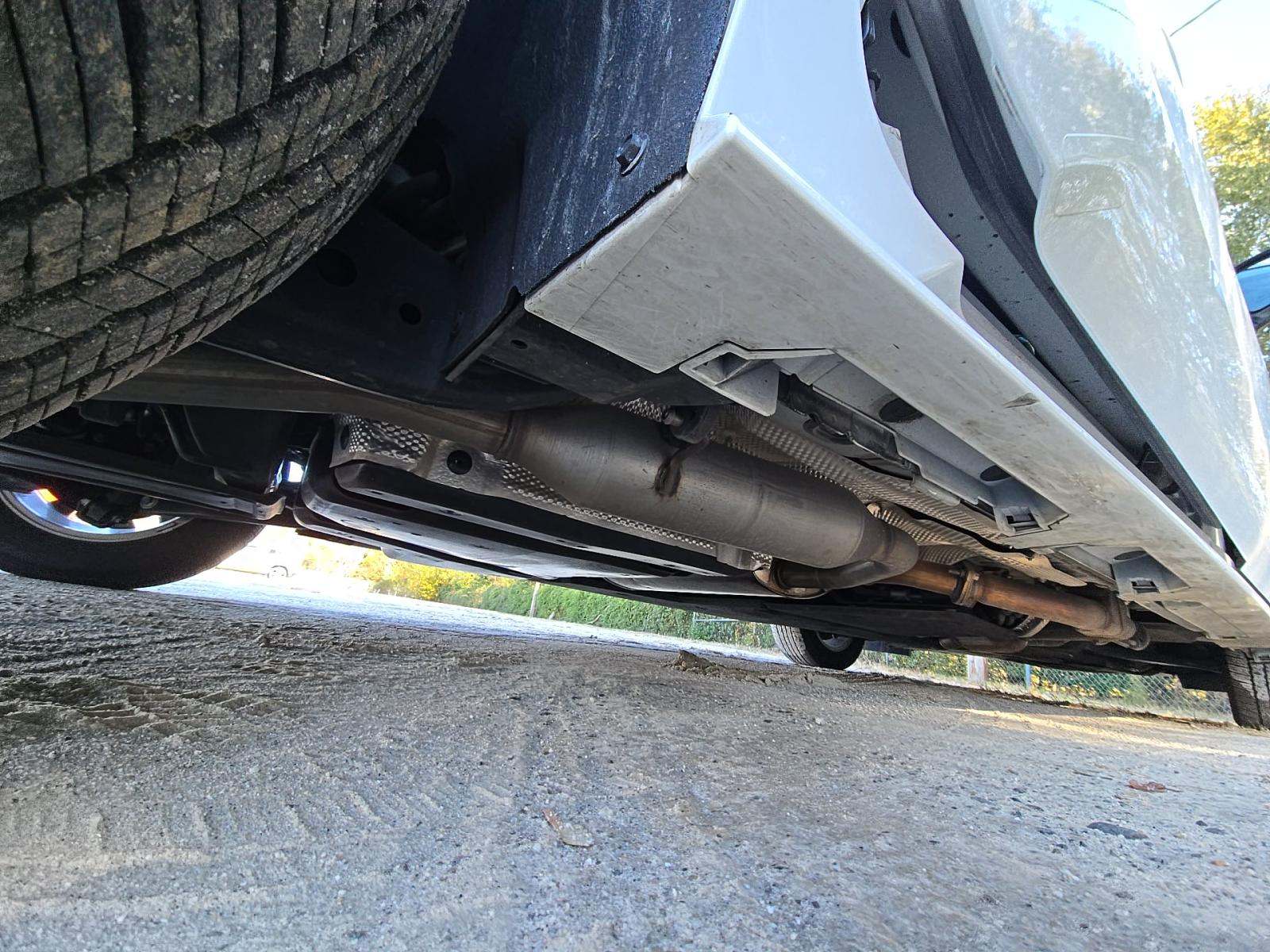 2025 Toyota Sienna LE FWD