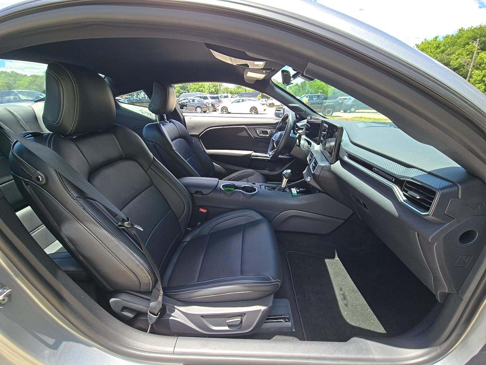 2026 Ford Mustang EcoBoost Premium RWD