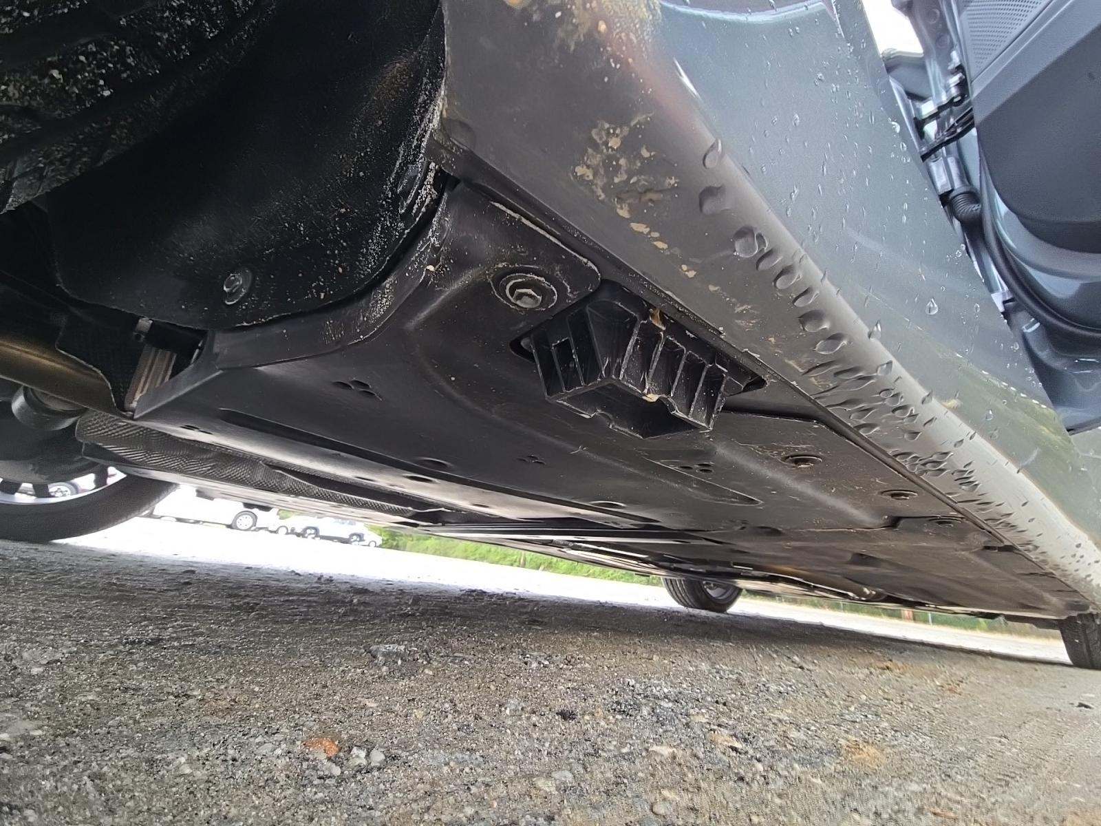 2025 BMW 3 Series 330i RWD