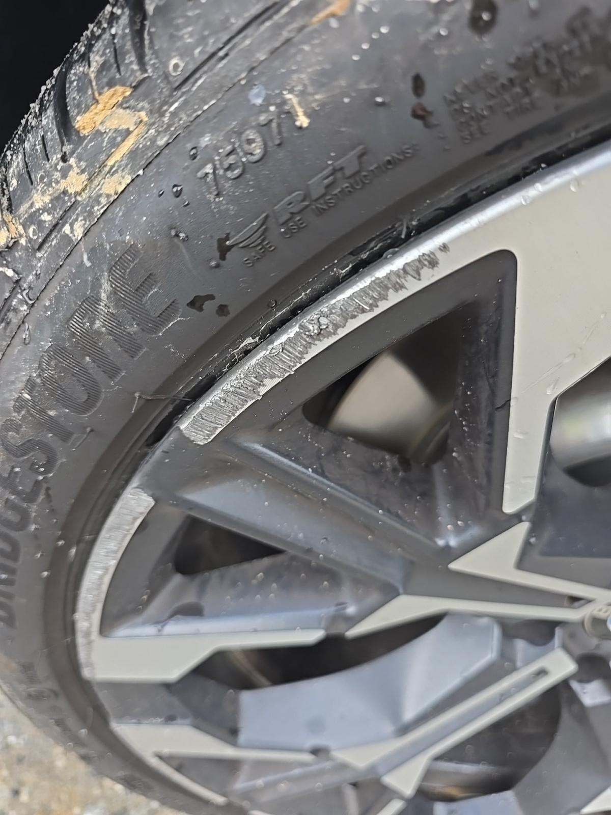 2025 BMW 3 Series 330i RWD