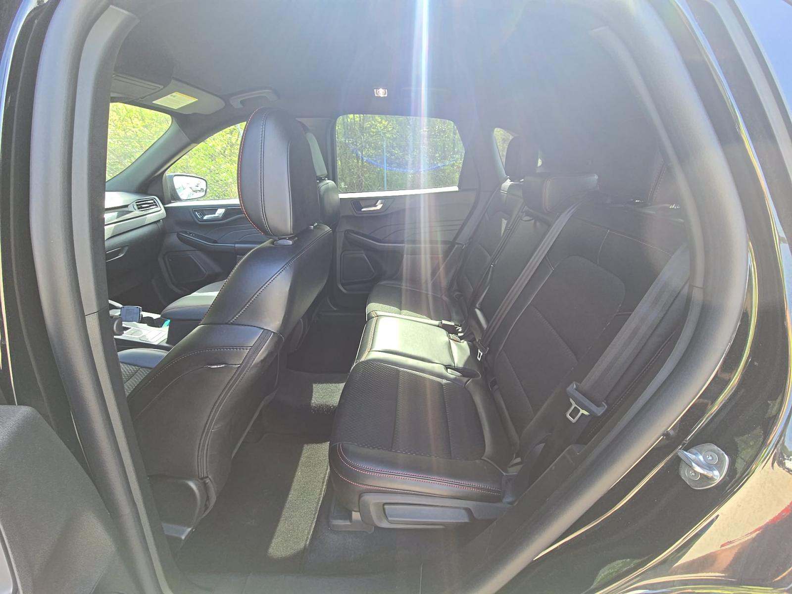 2025 Ford Escape ST-Line FWD