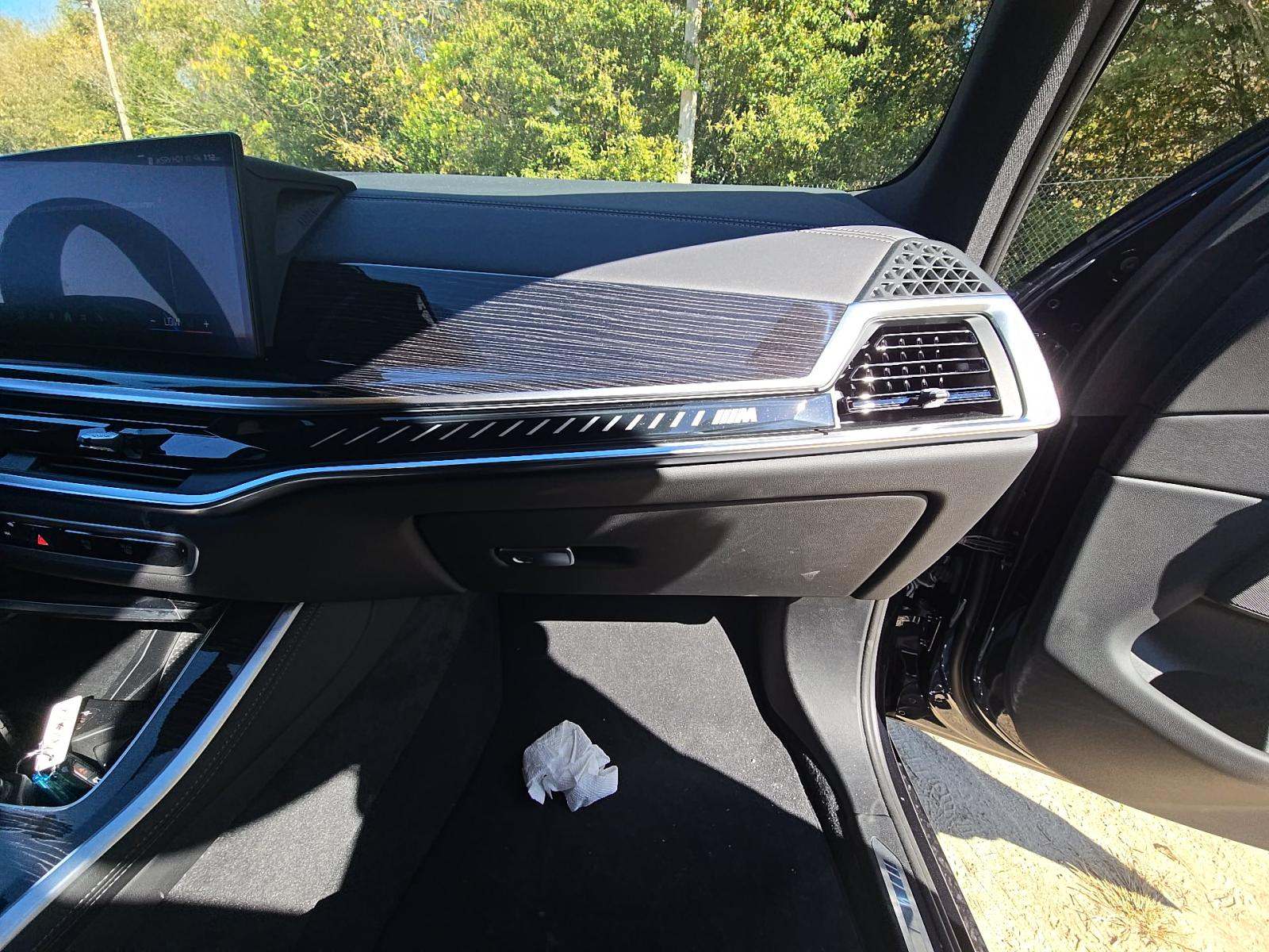 2025 BMW X5 M60i xDrive AWD