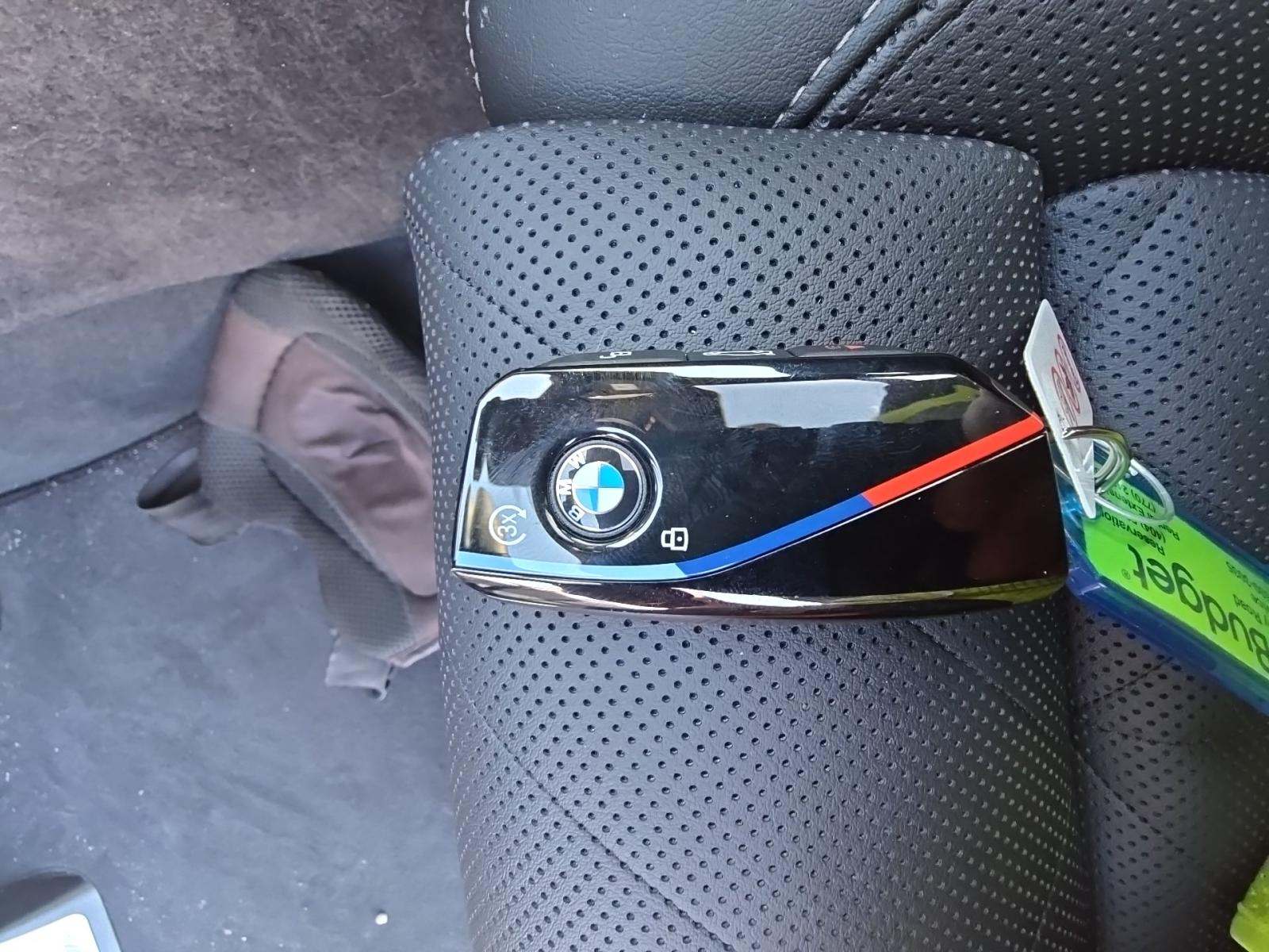 2025 BMW X5 M60i xDrive AWD