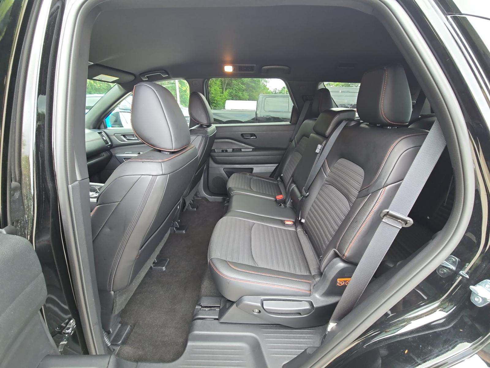 2026 Nissan Pathfinder Rock Creek AWD