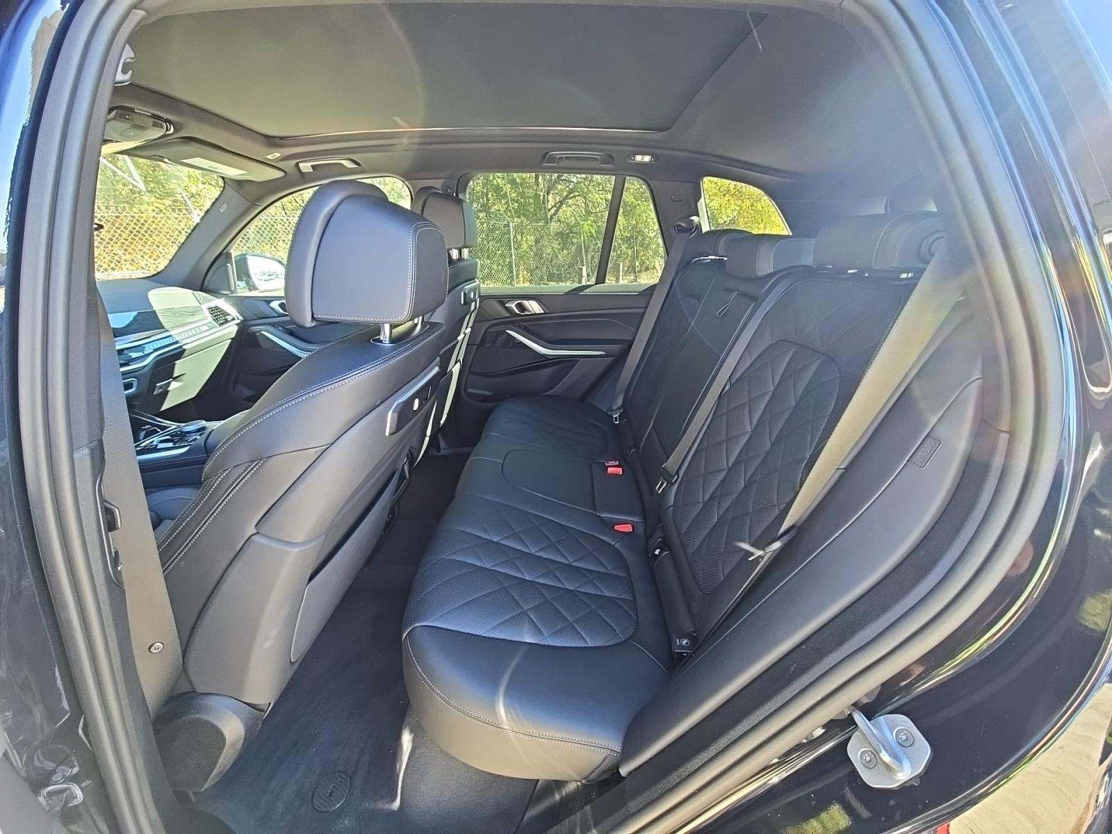 2025 BMW X5 xDrive50e AWD