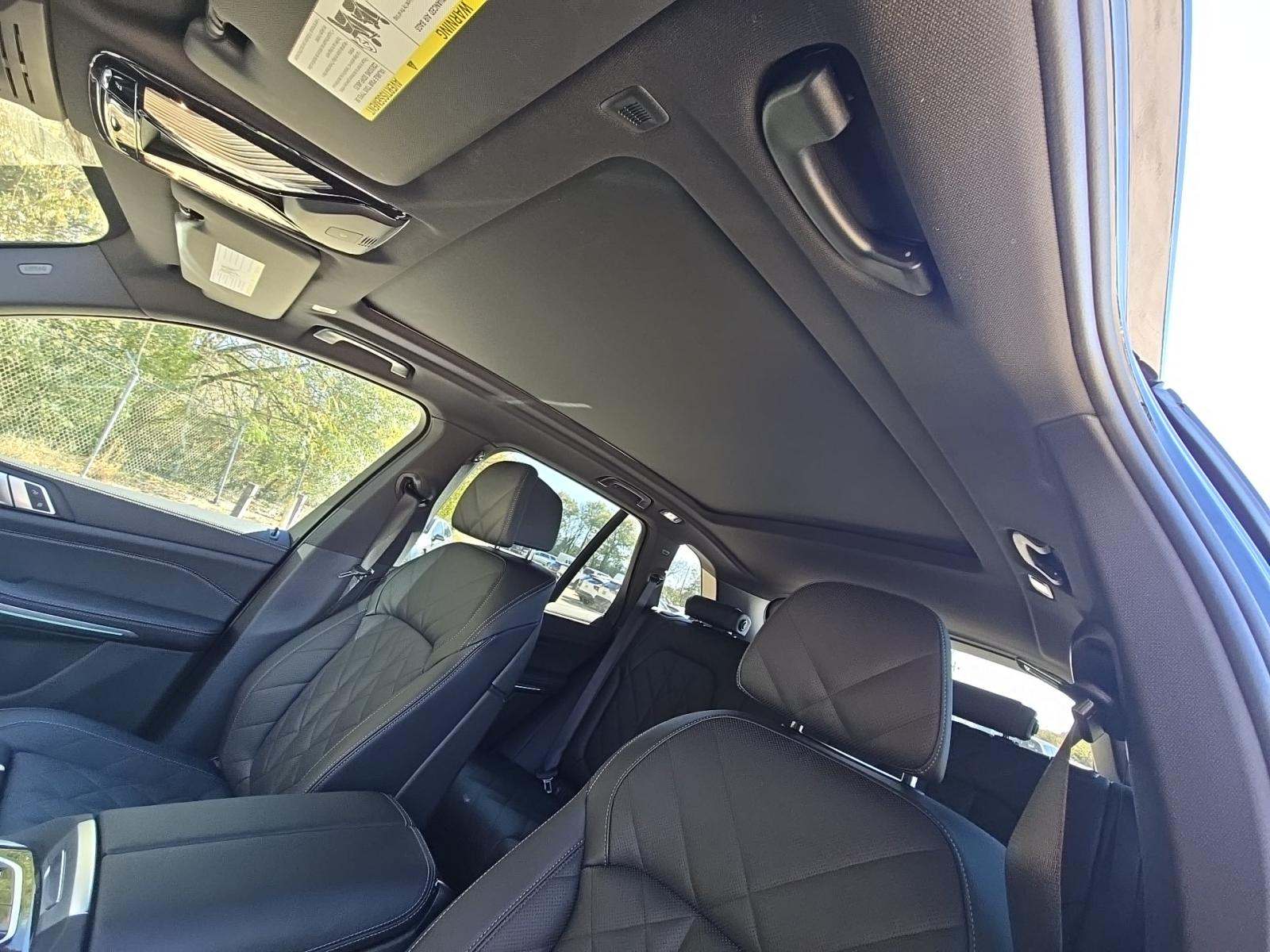 2025 BMW X5 xDrive50e AWD