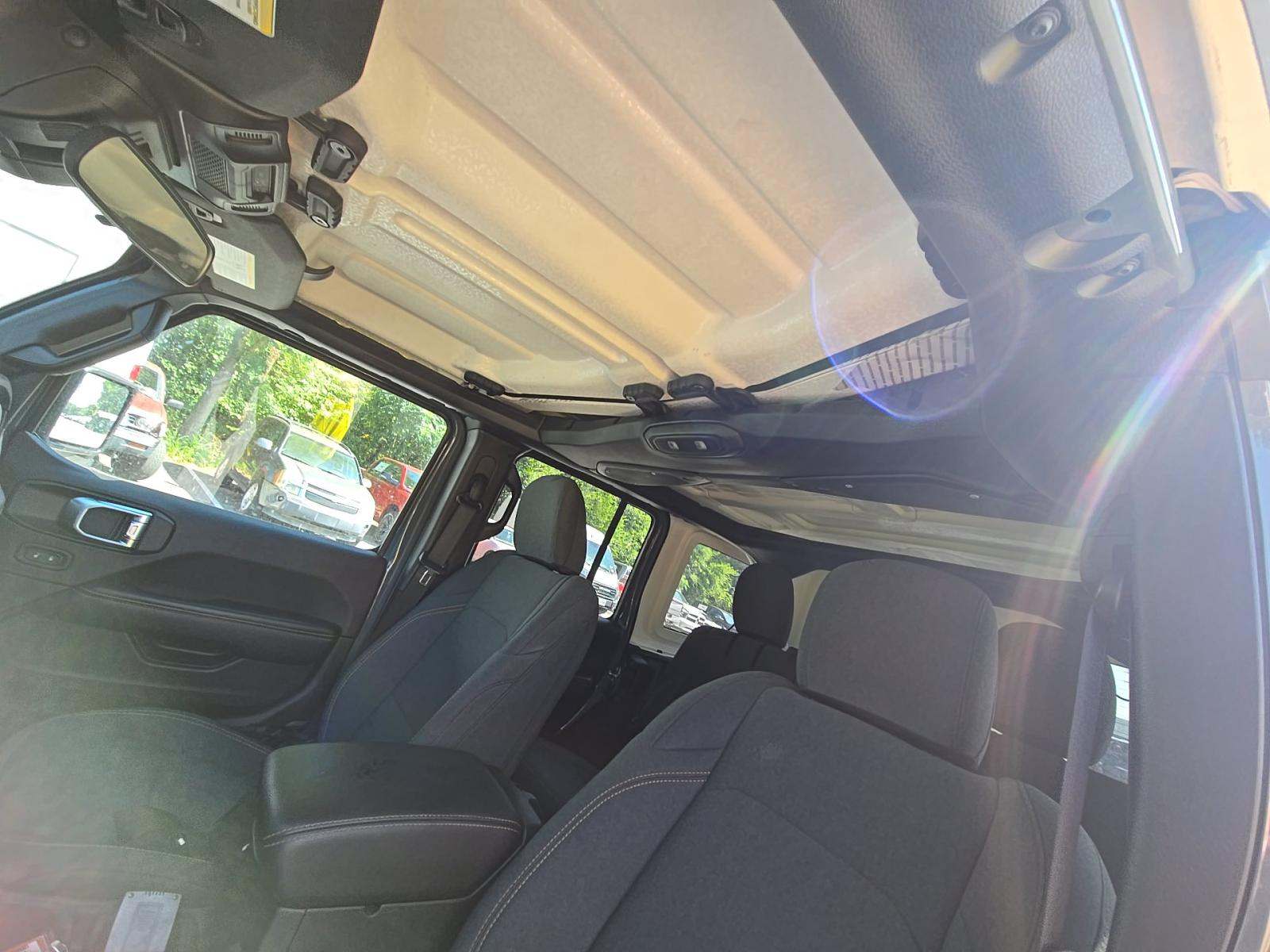 2025 Jeep Wrangler 4xe Sahara AWD