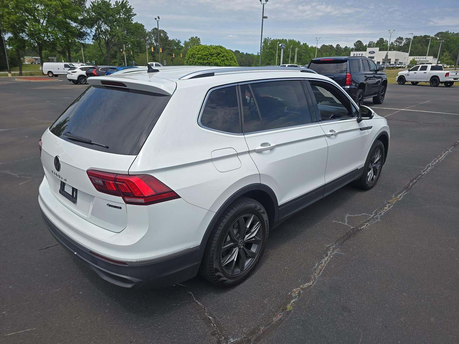 2024 Volkswagen Tiguan 2.0T SE AWD