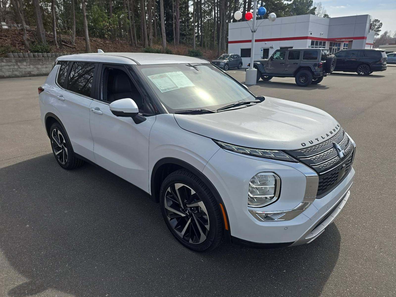 2024 Mitsubishi Outlander SE FWD