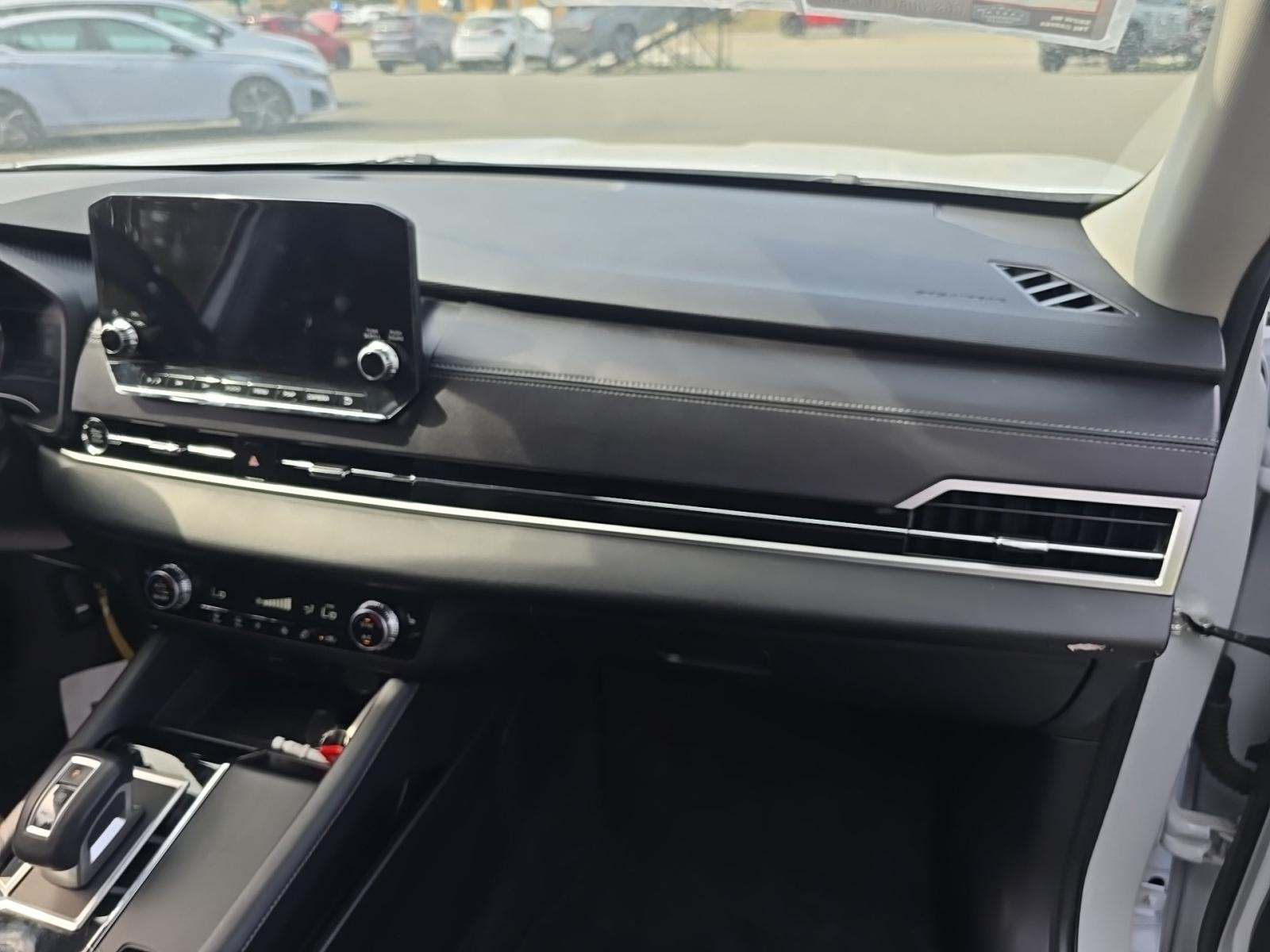 2024 Mitsubishi Outlander SE FWD