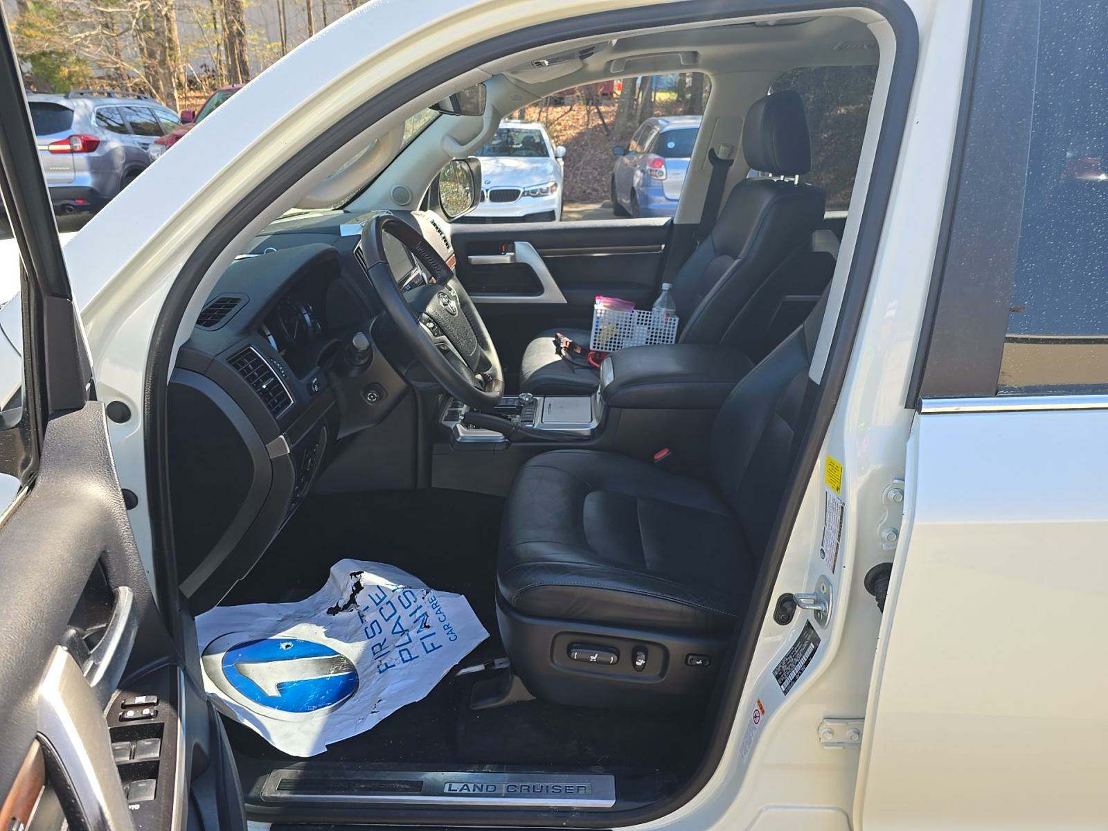 2016 Toyota Land Cruiser Base AWD