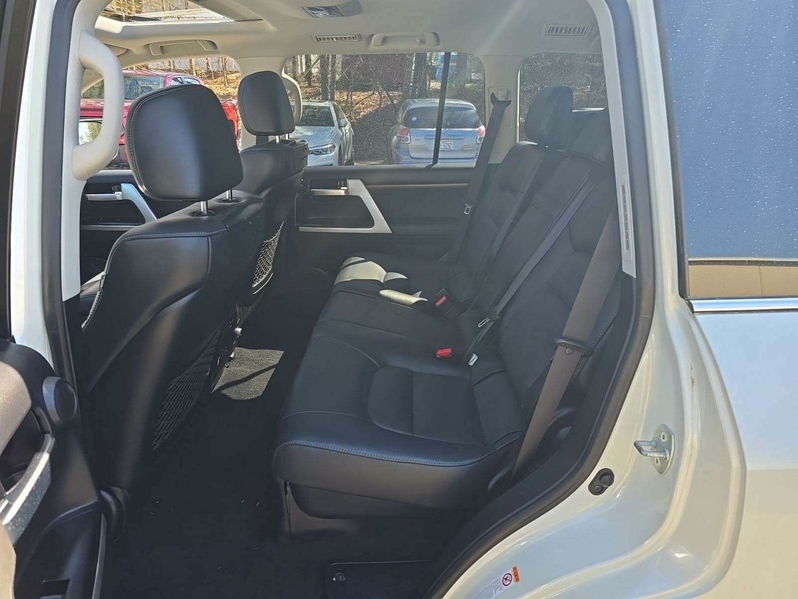 2016 Toyota Land Cruiser Base AWD