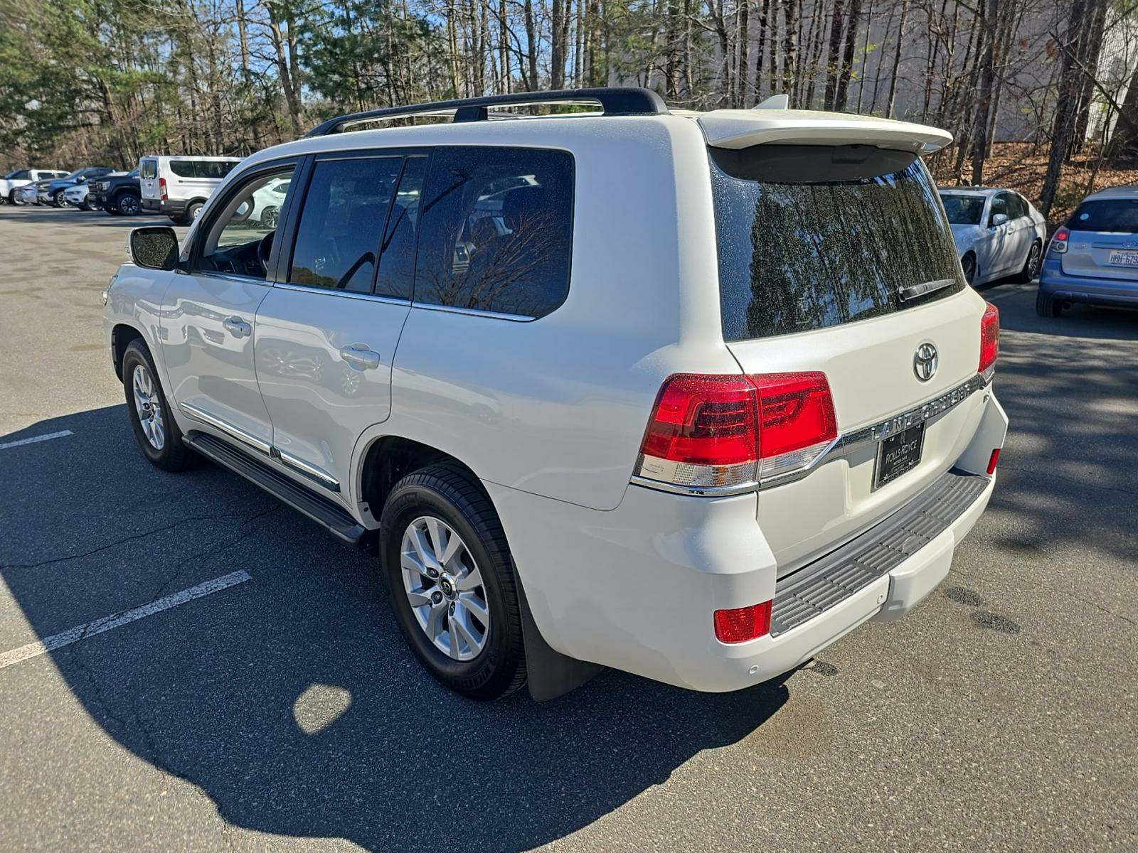 2016 Toyota Land Cruiser Base AWD