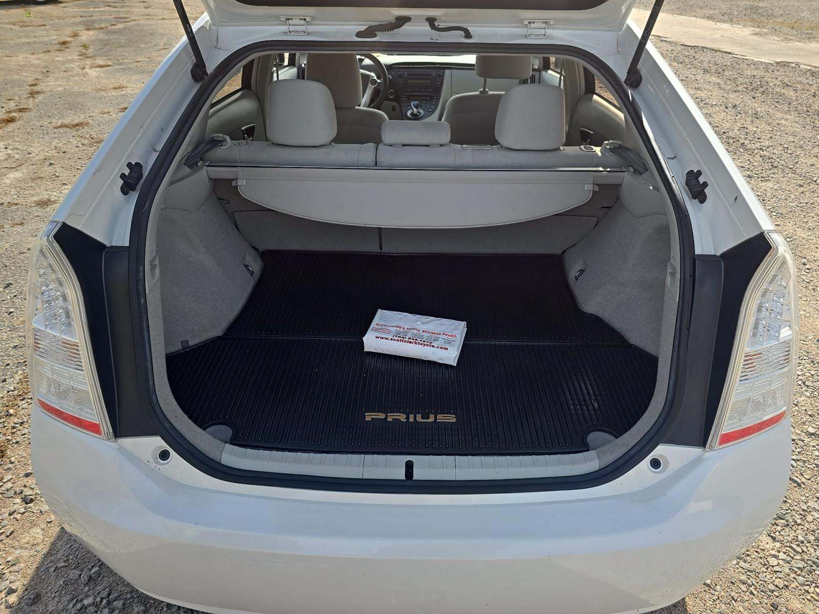 2010 Toyota Prius One FWD