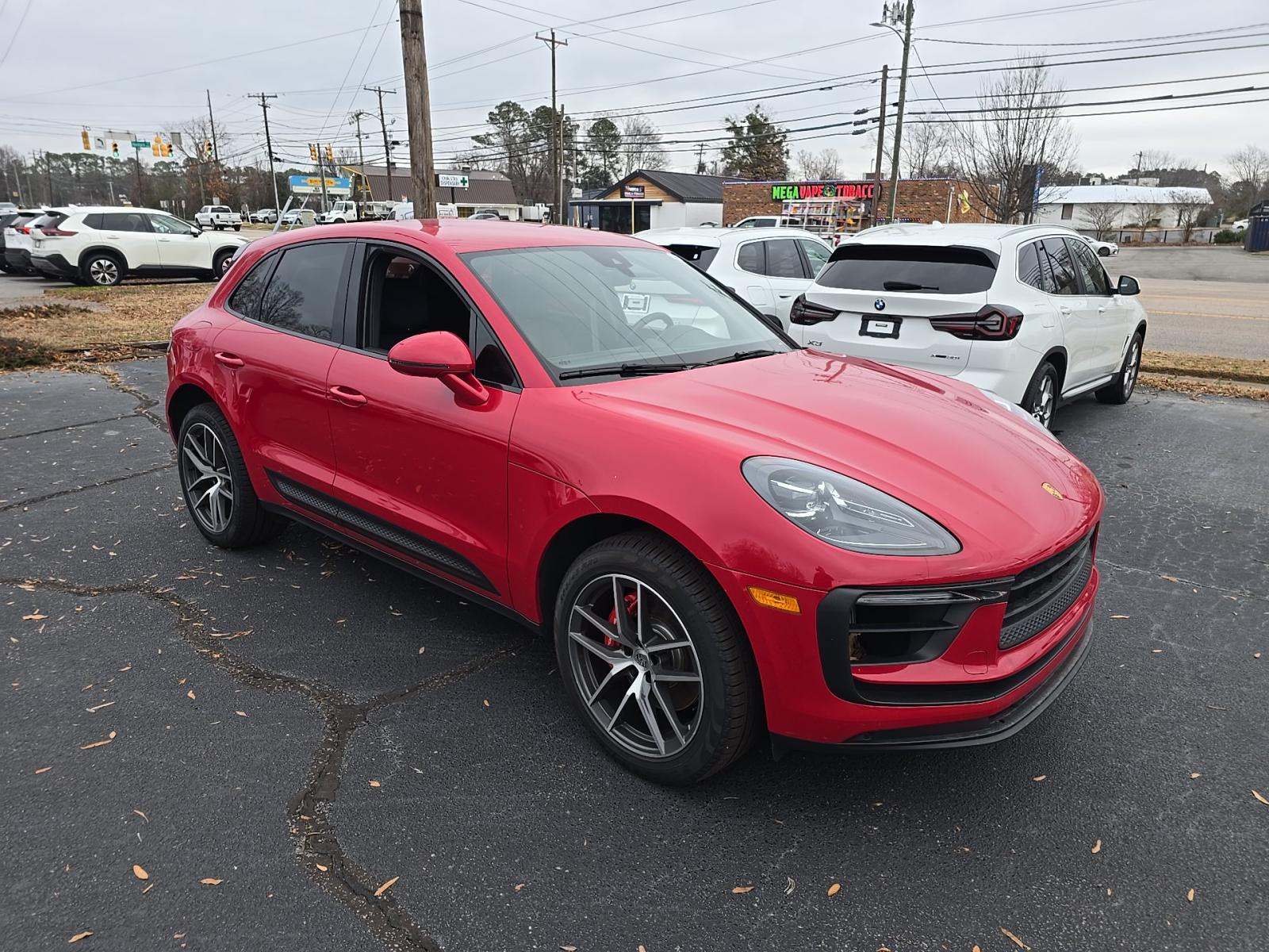 2022 Porsche Macan S AWD