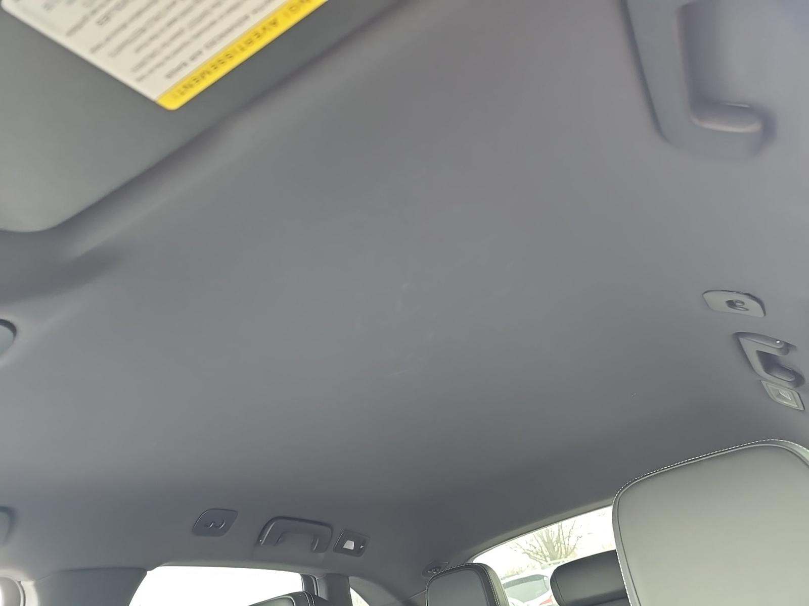 2022 Porsche Macan S AWD