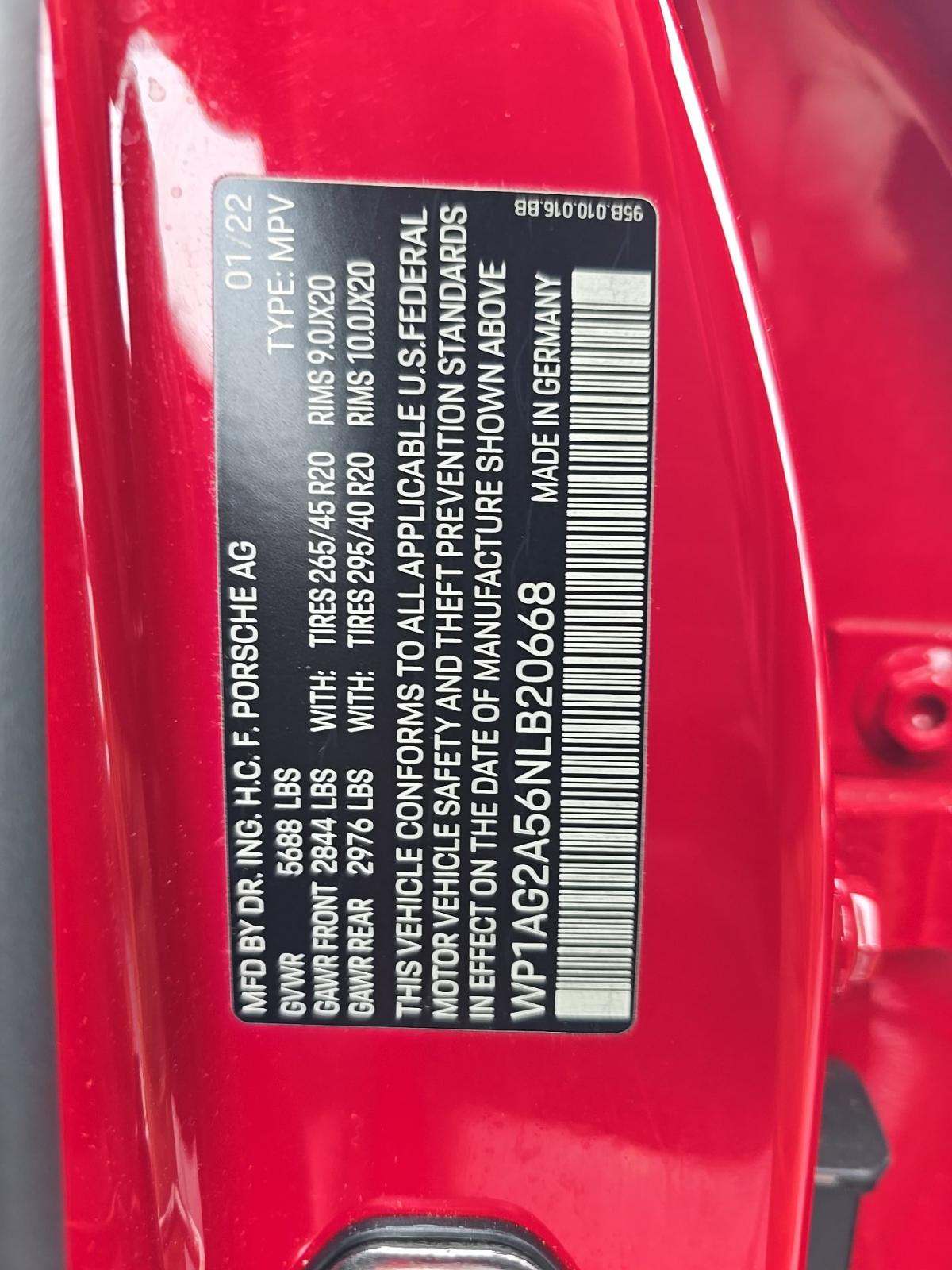 2022 Porsche Macan S AWD