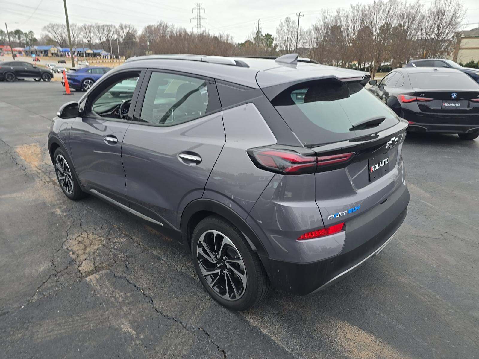 CHEVROLET PREMIER - 2