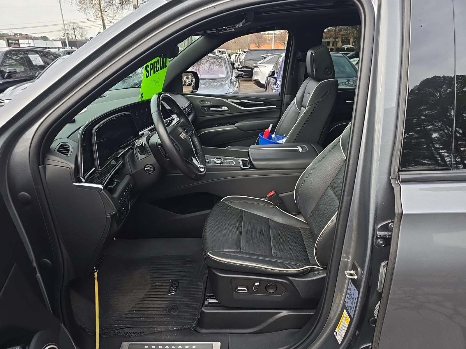 2022 Cadillac Escalade Sport AWD