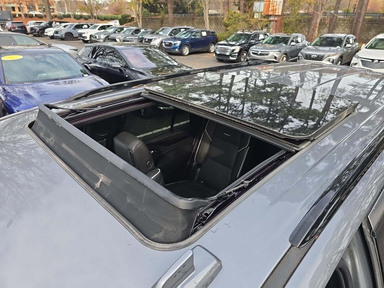 2022 Cadillac Escalade Sport AWD