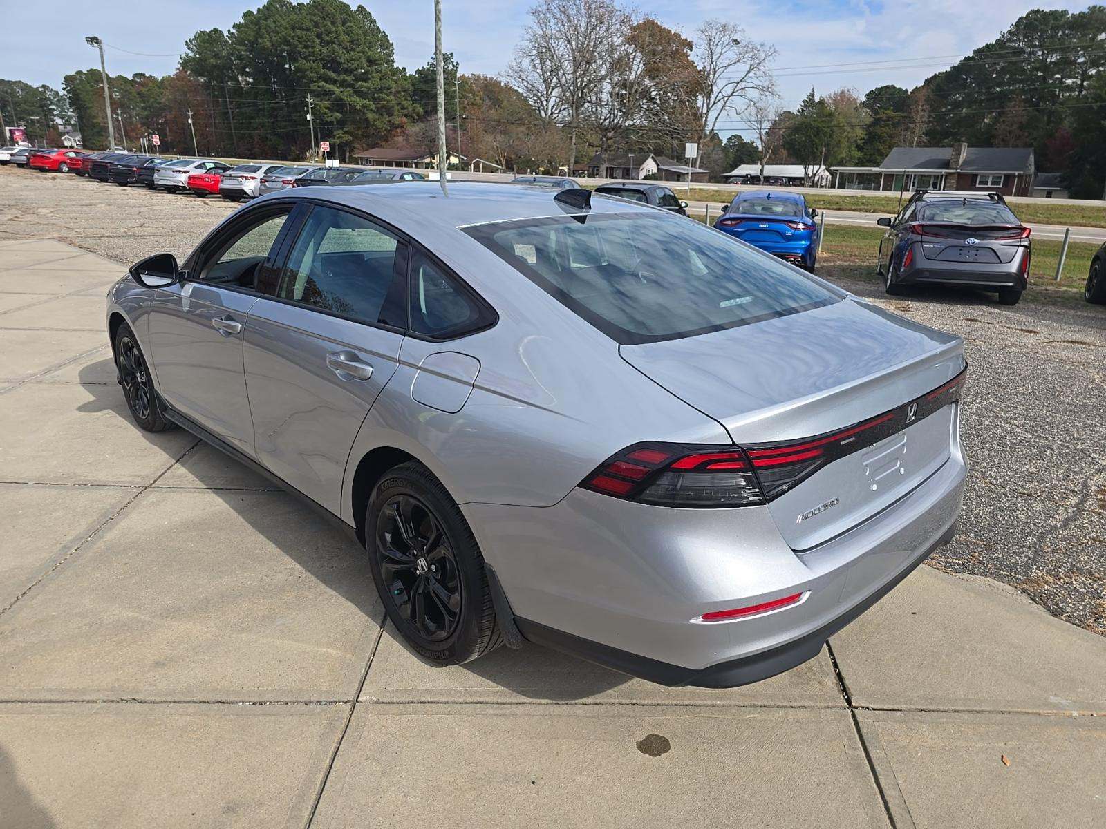 2025 Honda Accord SE FWD