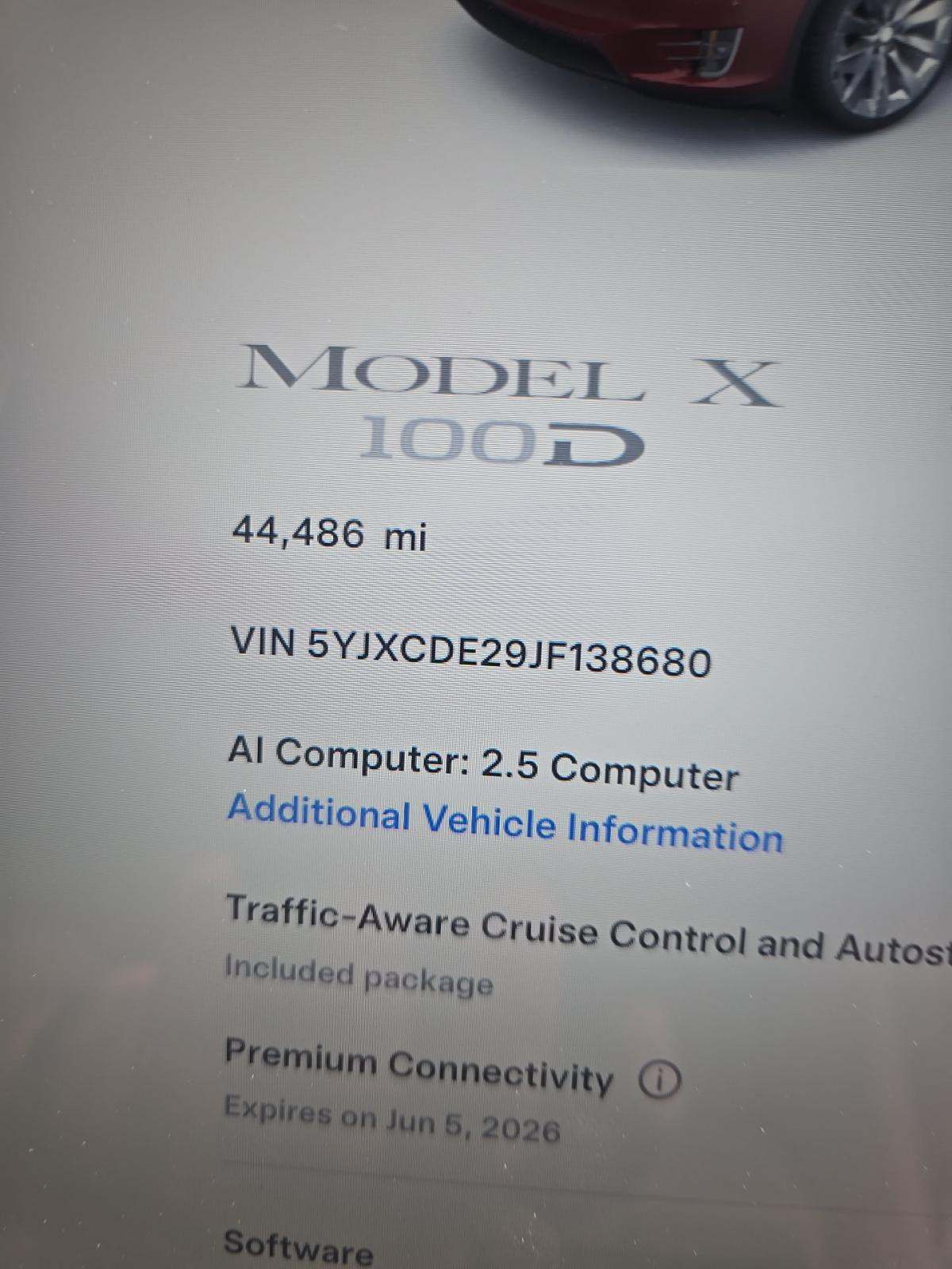 TESLA MODEL X - 9