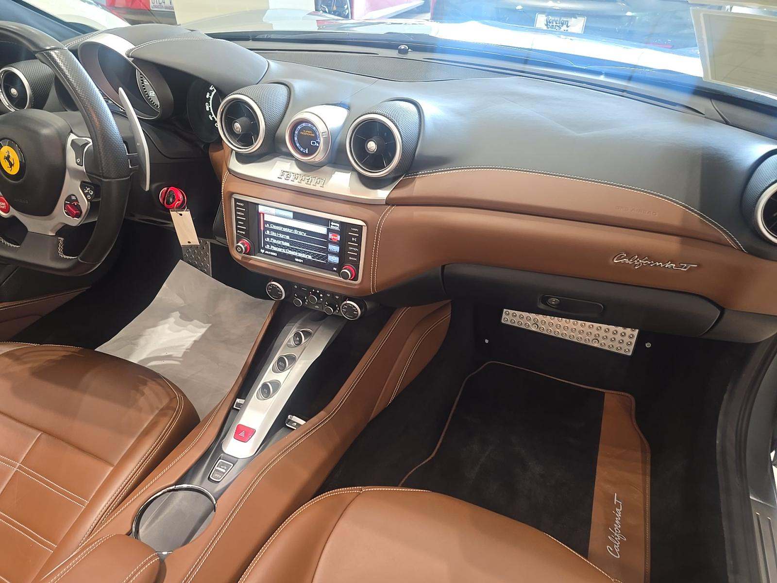 2017 Ferrari California T RWD