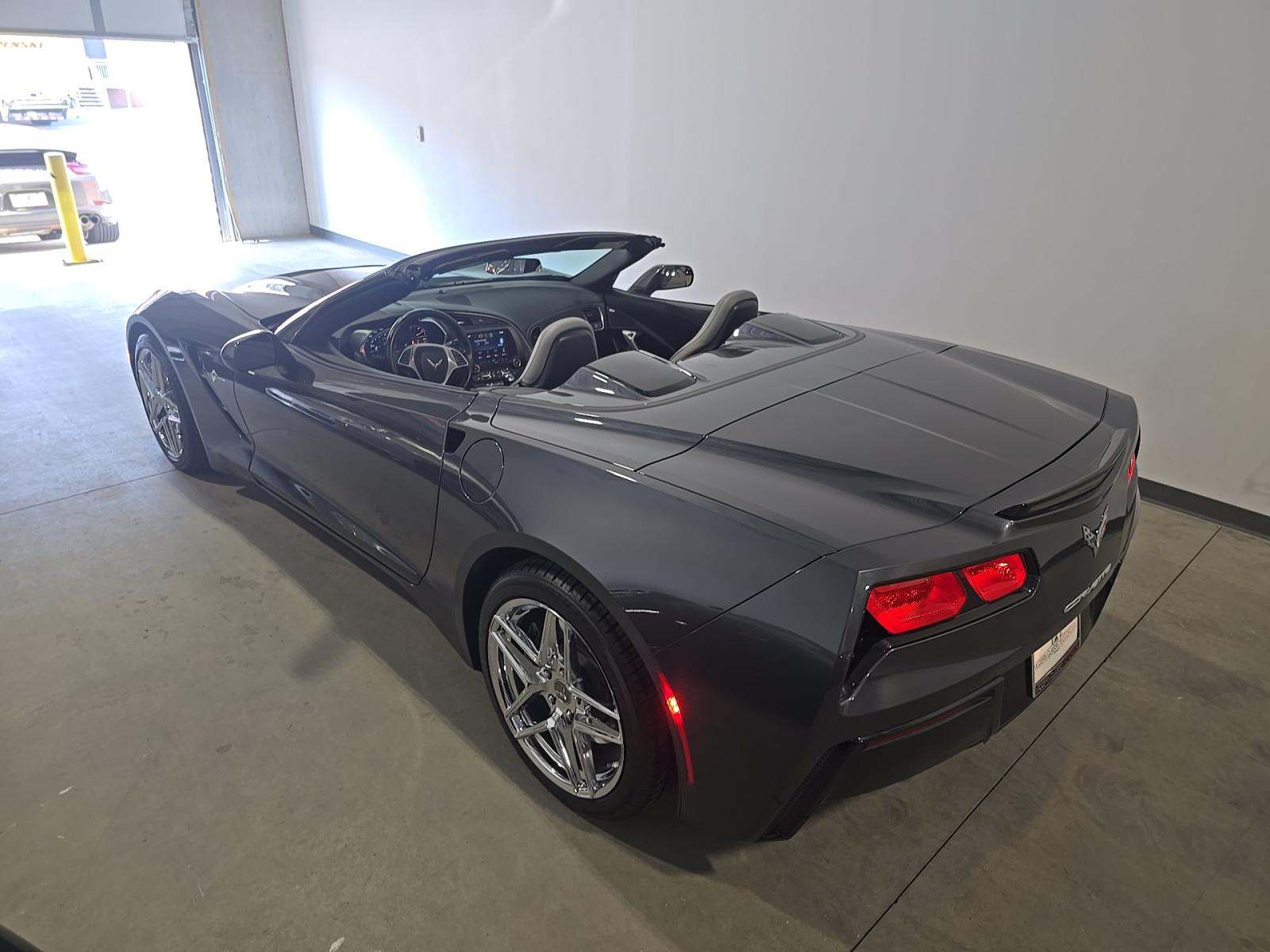 CHEVROLET CORVETTE - 2