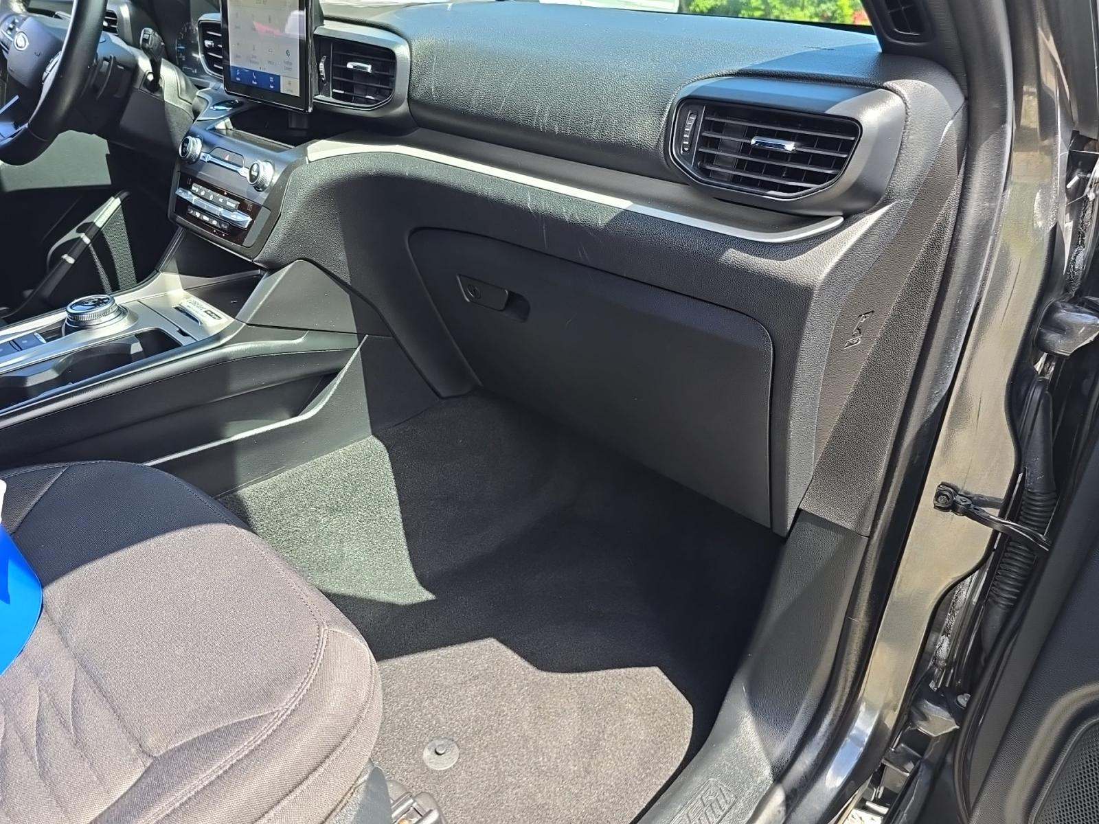 2020 Ford Explorer XLT RWD