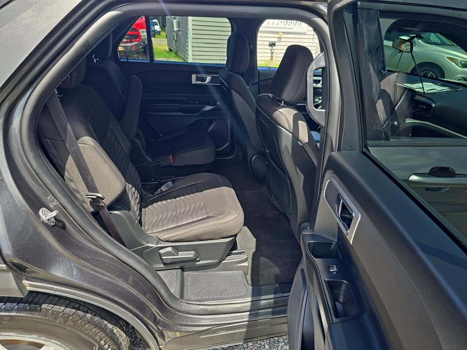 2020 Ford Explorer XLT RWD