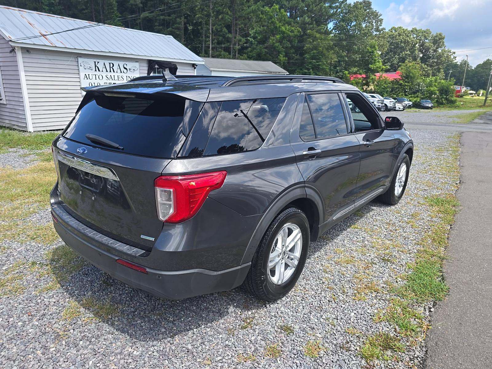2020 Ford Explorer XLT RWD