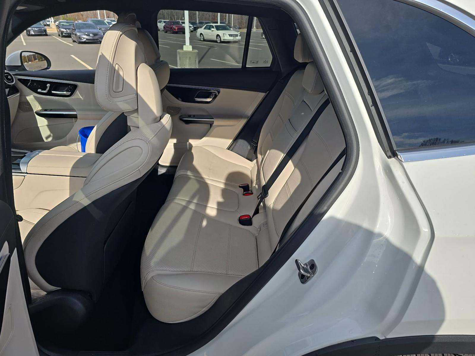 2024 Mercedes-Benz GLC GLC 300 AWD