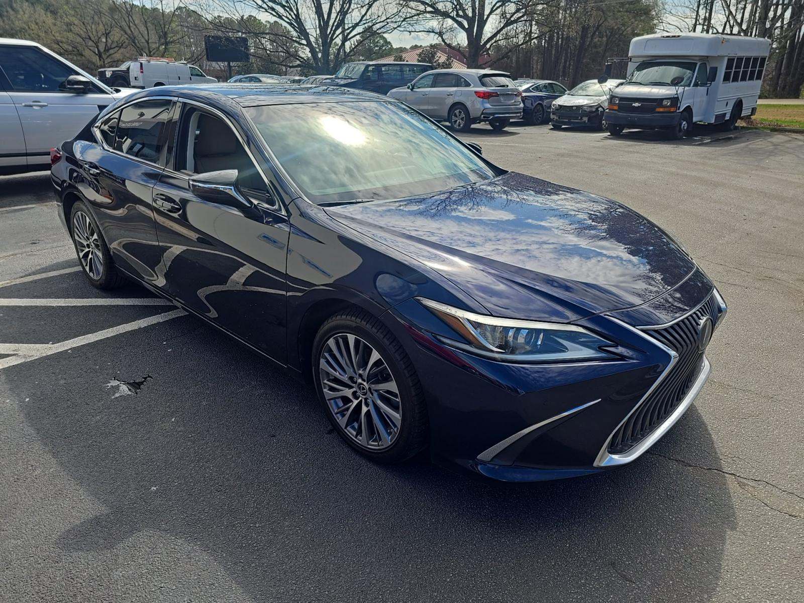 2019 Lexus ES ES 350 Luxury FWD