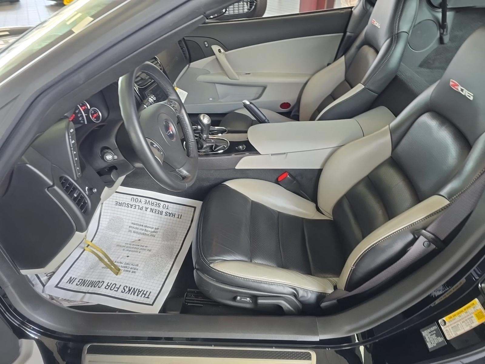 CHEVROLET CORVETTE - 6