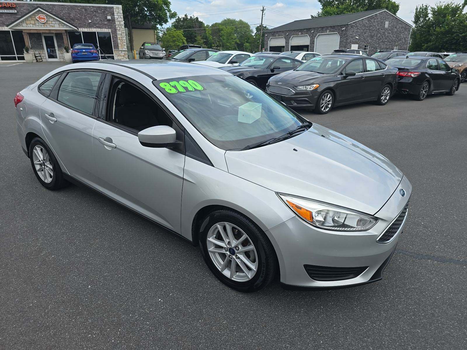 2018 Ford Focus SE FWD