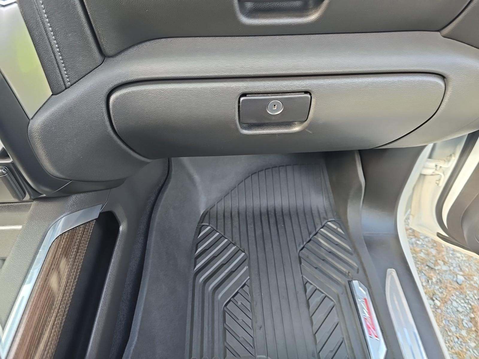 2020 Chevrolet Silverado 1500 RST AWD