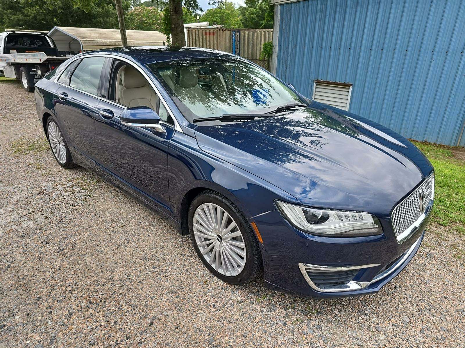 2017 Lincoln MKZ Hybrid Reserve FWD