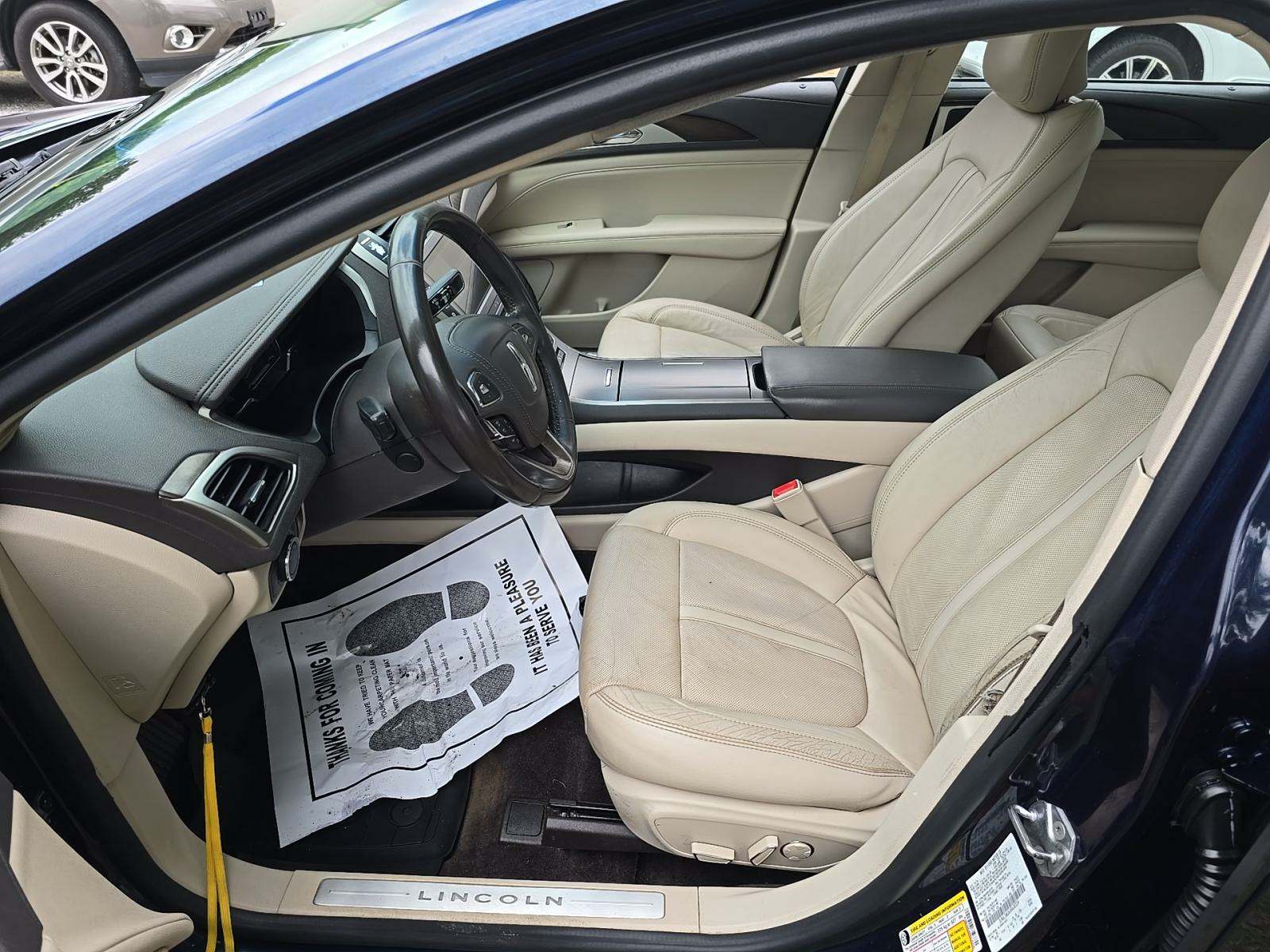 2017 Lincoln MKZ Hybrid Reserve FWD