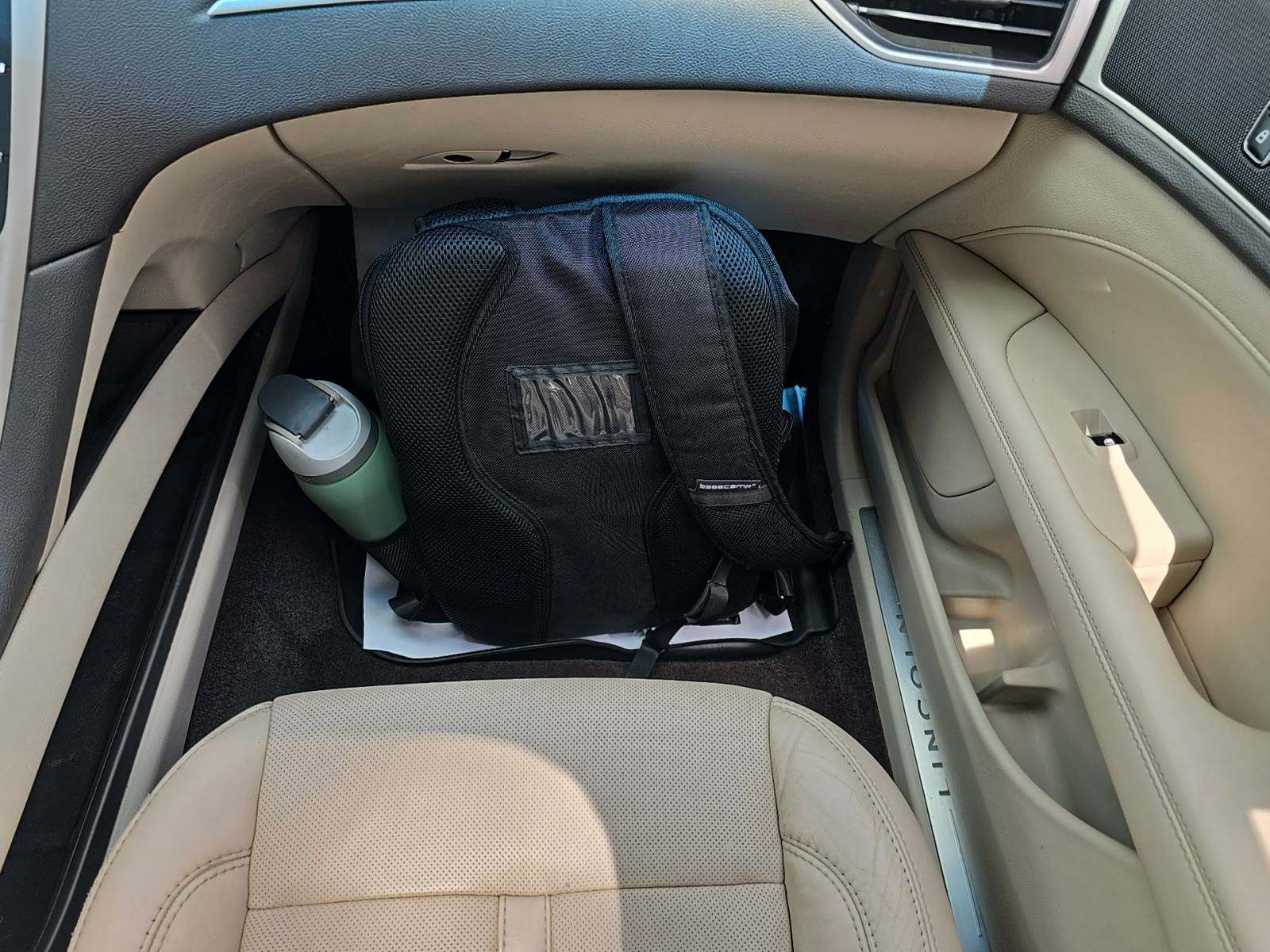 2017 Lincoln MKZ Hybrid Reserve FWD