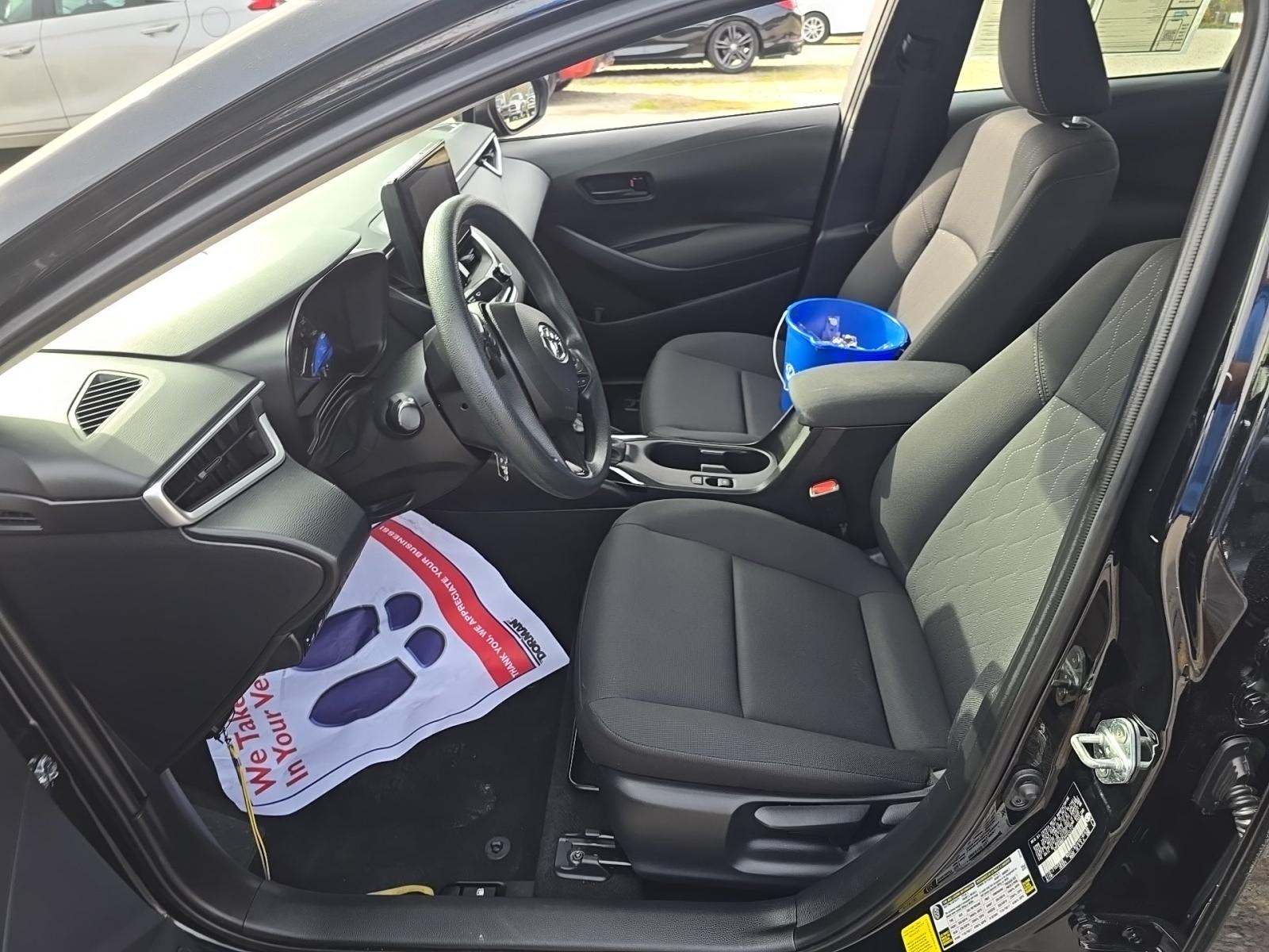 2023 Toyota Corolla LE FWD