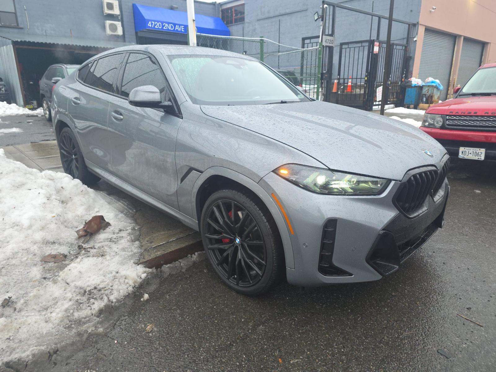 2025 BMW X6 xDrive40i AWD