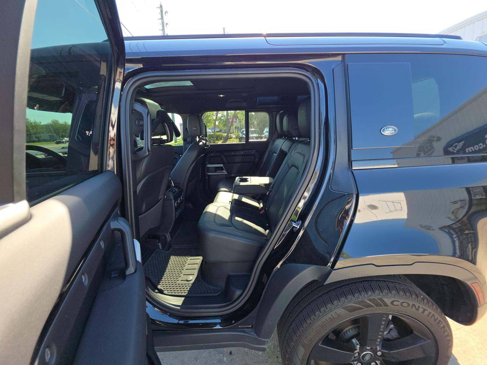 2024 Land Rover Defender 110 S AWD