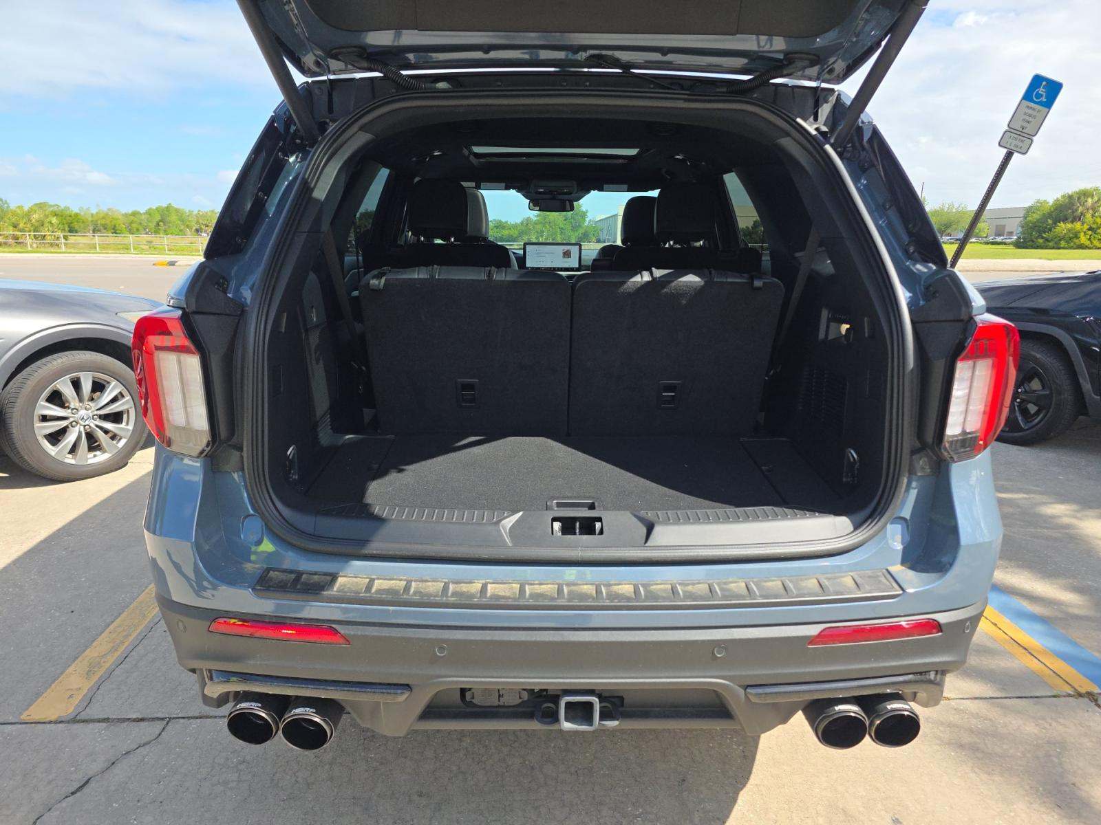 2025 Ford Explorer ST AWD