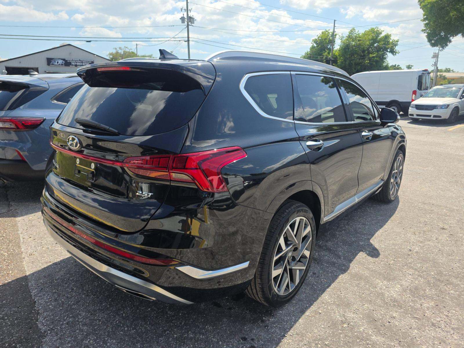 HYUNDAI CALLIGRAPHY - 3