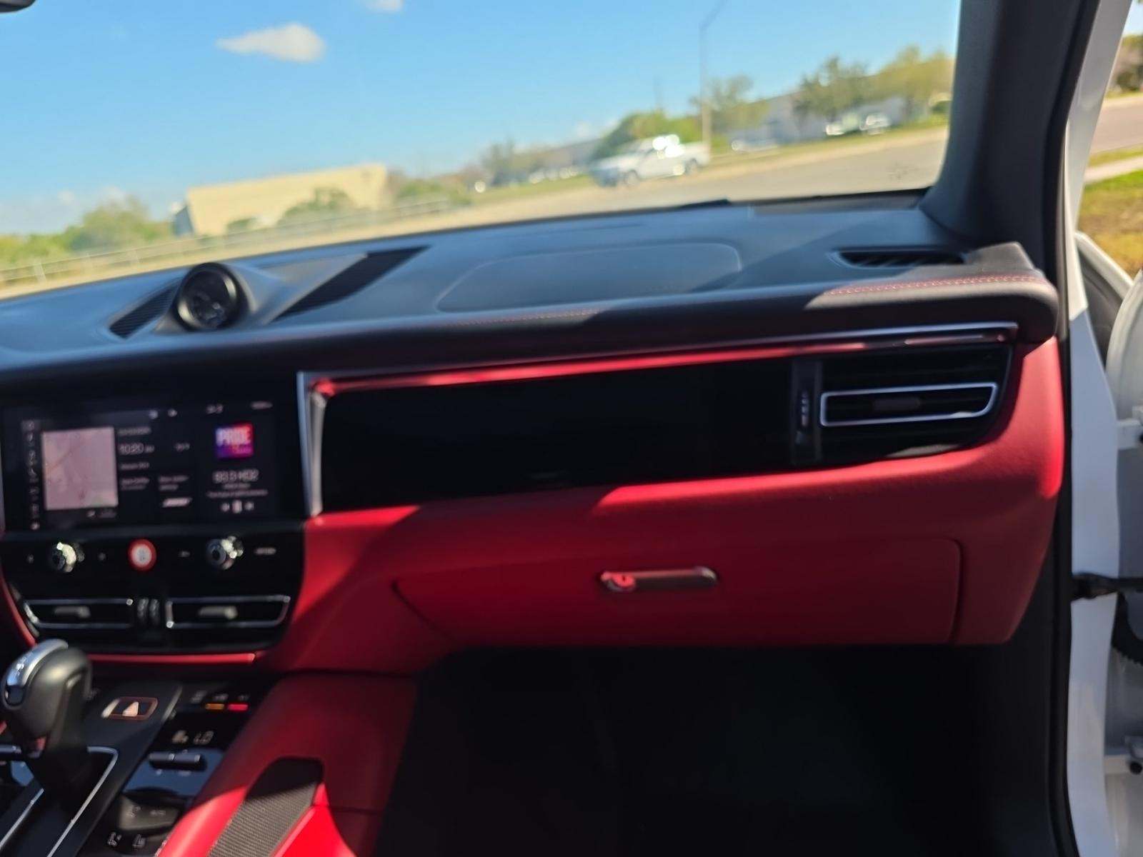 2024 Porsche Macan S AWD