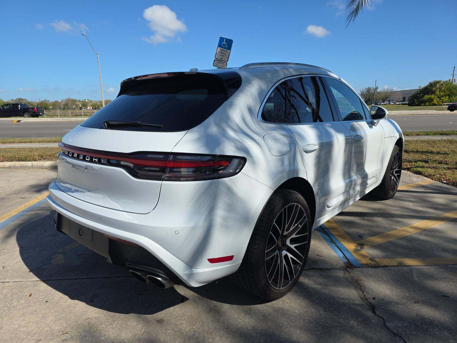 2024 Porsche Macan S AWD