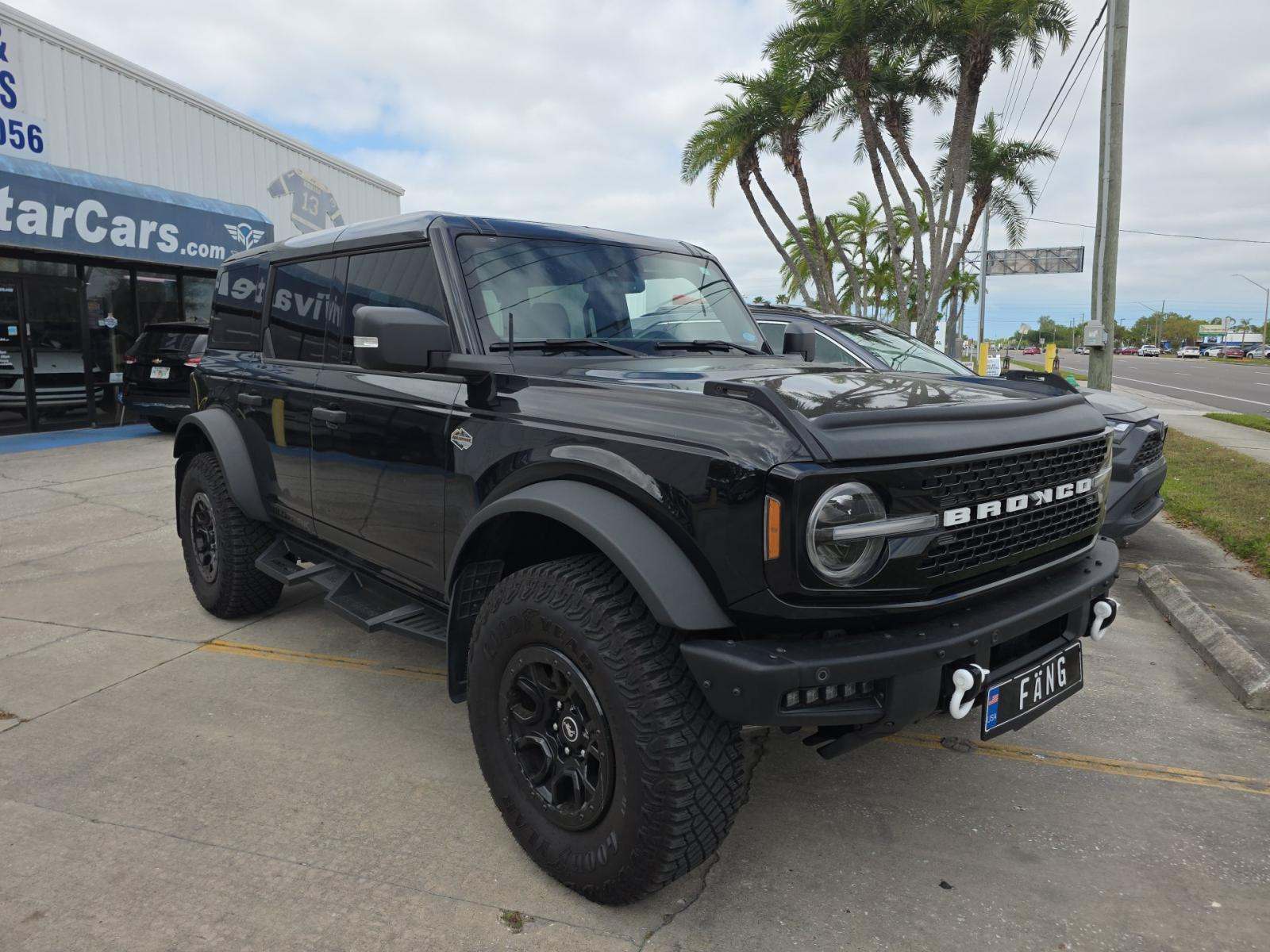 FORD BRONCO - 4