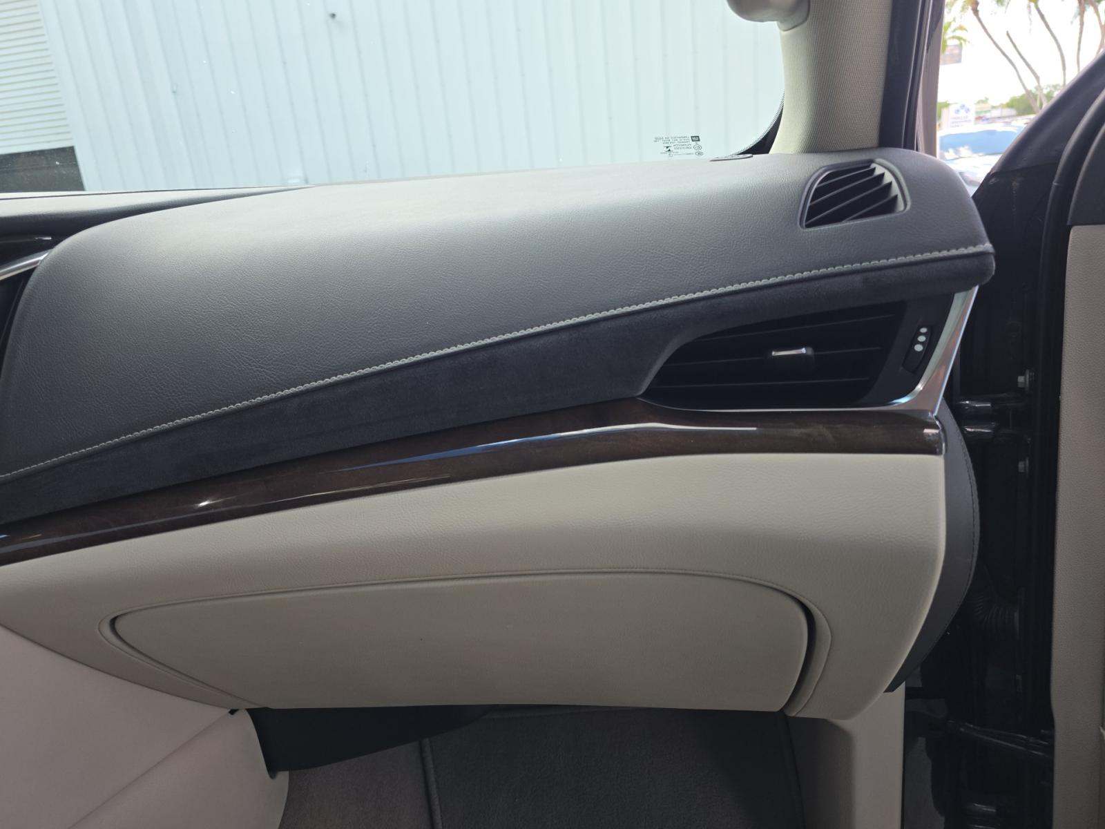 2018 Cadillac Escalade Luxury RWD