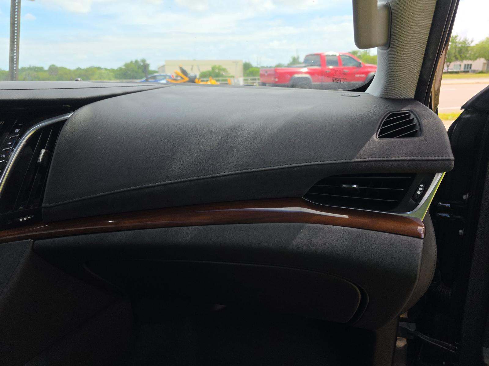 2019 Cadillac Escalade Premium Luxury AWD